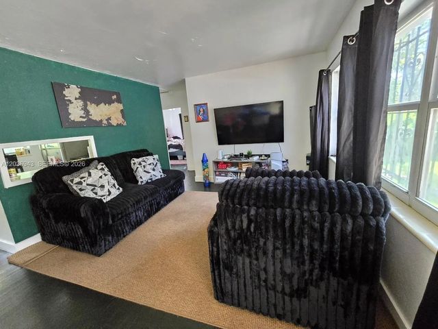 4 of 24 - 1225 Nw 127th Street, North Miami, FL