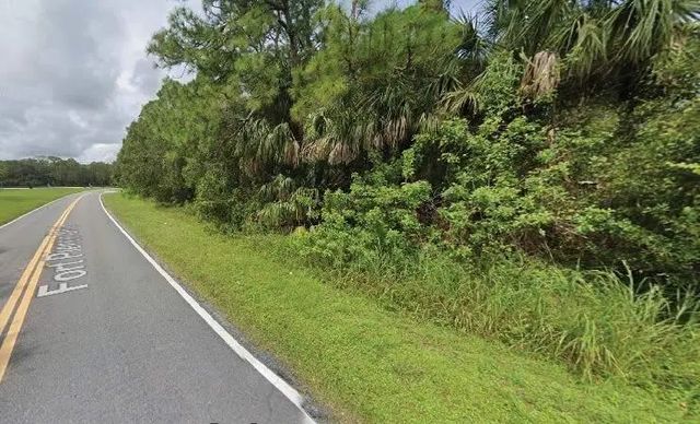 3 of 12 - 8702 Fort Pierce Boulevard, Fort Pierce, FL