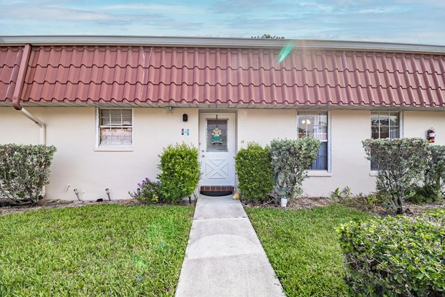 849 Salem Lane, Lake Worth