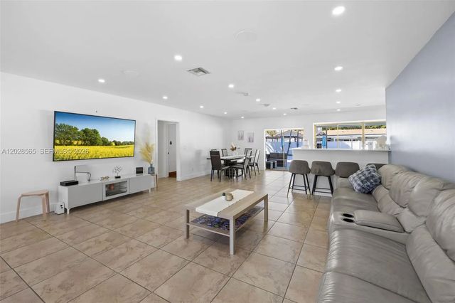 3 of 52 - 3460 N 46th Avenue, Hollywood, FL