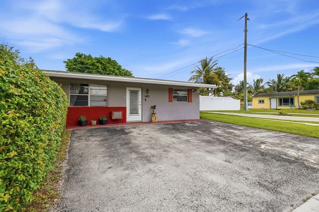 6871 Sw 16th Court, North Lauderdale