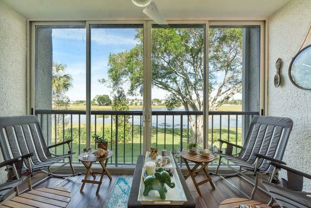 4832 Esedra Court #206, Lake Worth