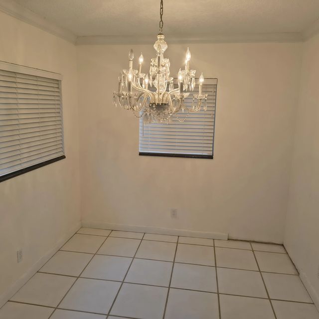 5 of 22 - 5631 Ne 5th Terrace, Oakland Park, FL