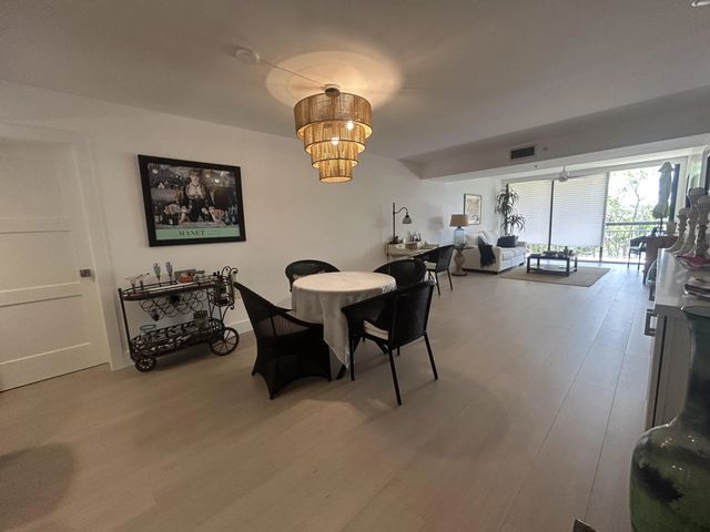 3 of 14 - 1901 Marina Isle Way #302, Jupiter, FL