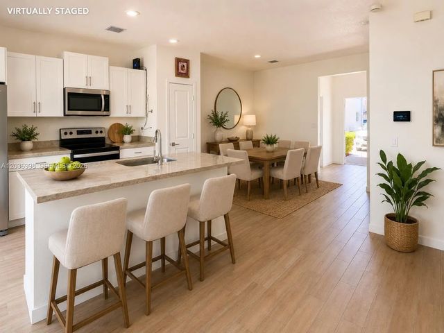 5 of 19 - 754 Se 19th Street, Homestead, FL
