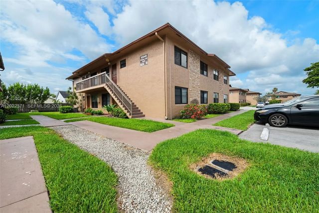 10049 Winding Lake Road #202, Sunrise