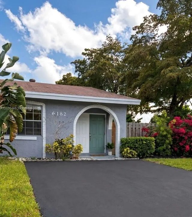 6182 Sw 4th Street, Margate