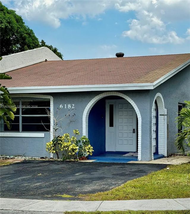 2 of 43 - 6182 Sw 4th Street, Margate, FL