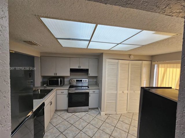 4 of 14 - 8837 Nw 48th Street #., Sunrise, FL