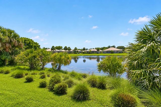 2 of 60 - 10773 Royal Caribbean Circle, Boynton Beach, FL
