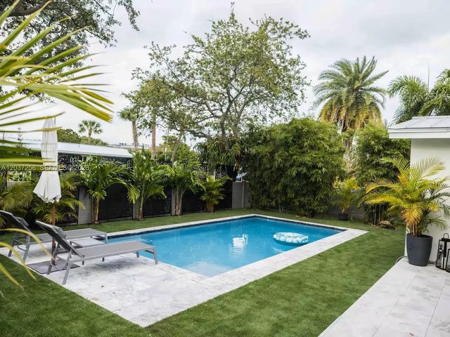 2 of 25 - 424 Ne 28th Drive, Wilton Manors, FL