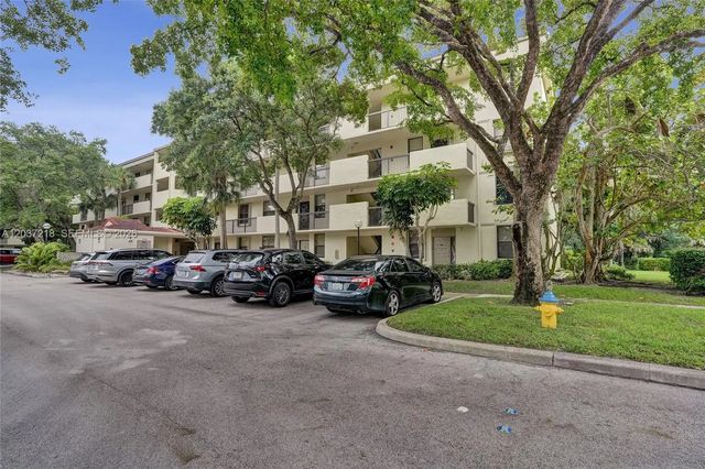 4 of 74 - 2908 S Carambola Circle S #106, Coconut Creek, FL
