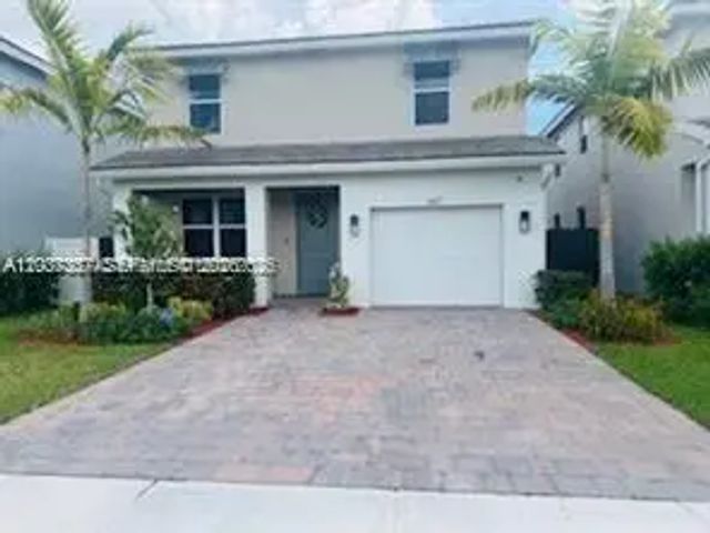 687 Se 17 Avenue, Homestead
