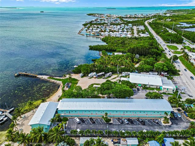 2 of 38 - 92550 Overseas Highway #214, Tavernier, FL