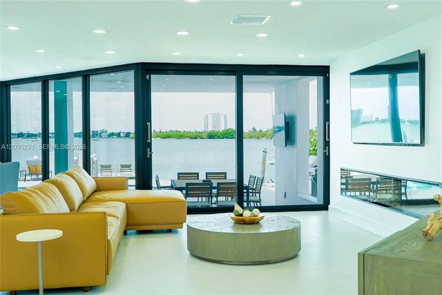 3 of 46 - 7720 Miami View Drive, North Bay Village, FL