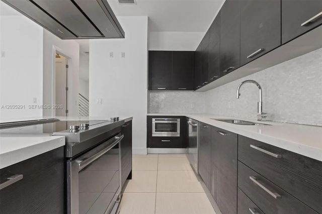 4 of 60 - 9161 Nw 33rd Street, Doral, FL