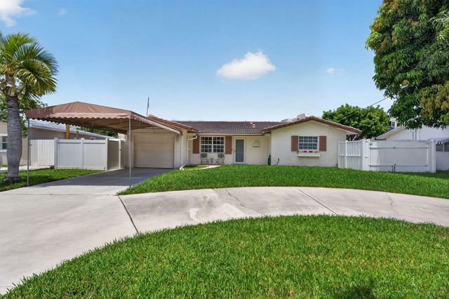 535 Ne 8th Avenue, Deerfield Beach