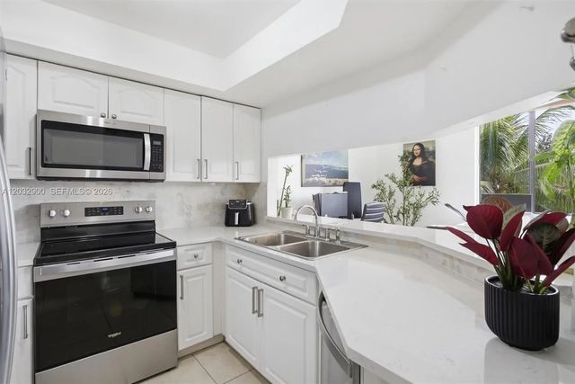 4 of 27 - 8335 Sw 152nd Avenue #b-411, Miami, FL