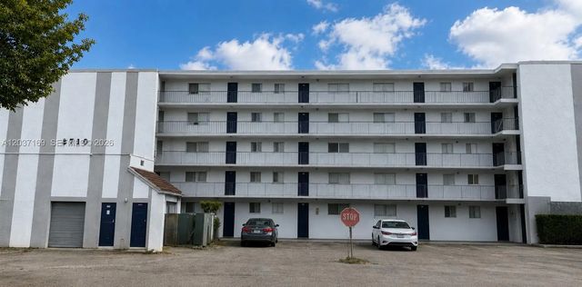 8710 N Sherman Circle #506, Miramar