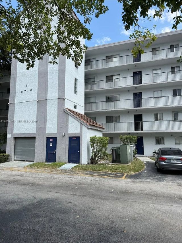 2 of 32 - 8710 N Sherman Circle #506, Miramar, FL