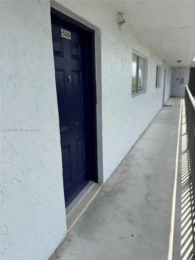 4 of 32 - 8710 N Sherman Circle #506, Miramar, FL