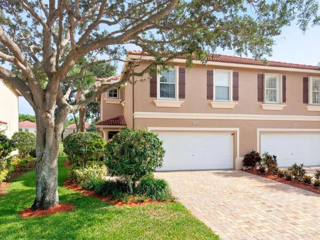 4302 Windmill Palm Way, Greenacres