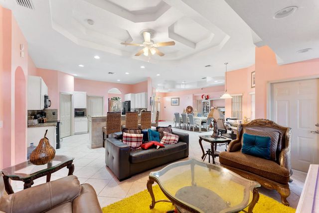 2 of 35 - 534 Sw Halifax Avenue, Port St. Lucie, FL