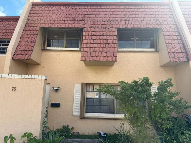 76 Ann Lee Lane, Tamarac
