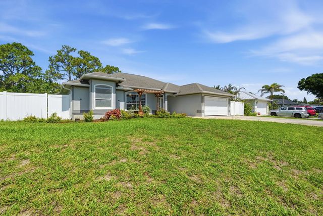 5 of 70 - 102 Nw Peach Street, Port St. Lucie, FL