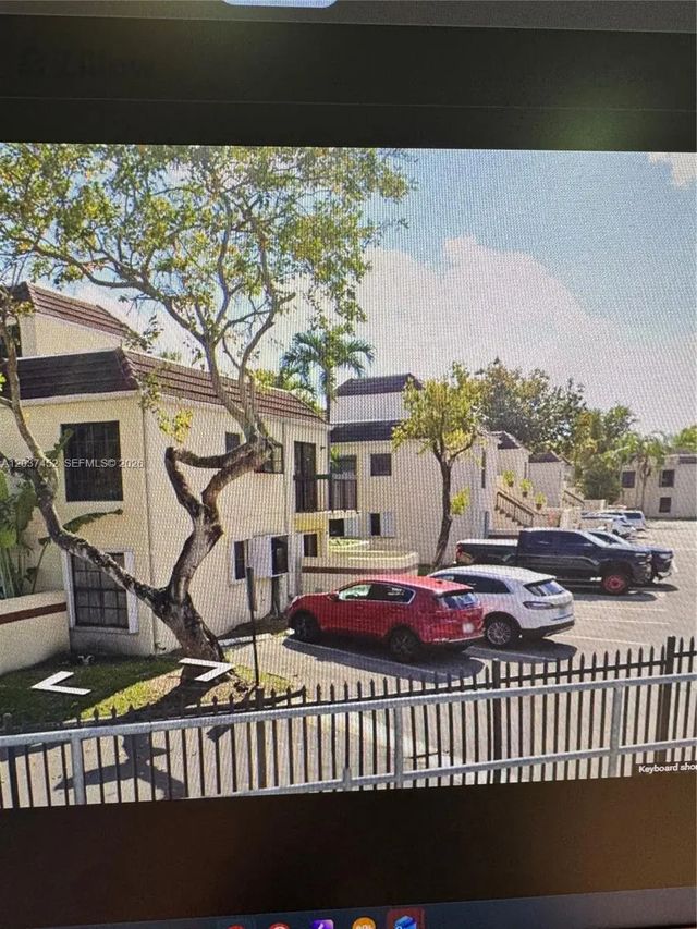 12910 Sw 88th Terrace #b-203, Miami