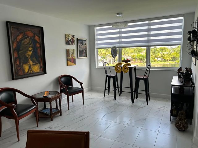 4 of 21 - 10422 Nw 24th Place #310, Sunrise, FL