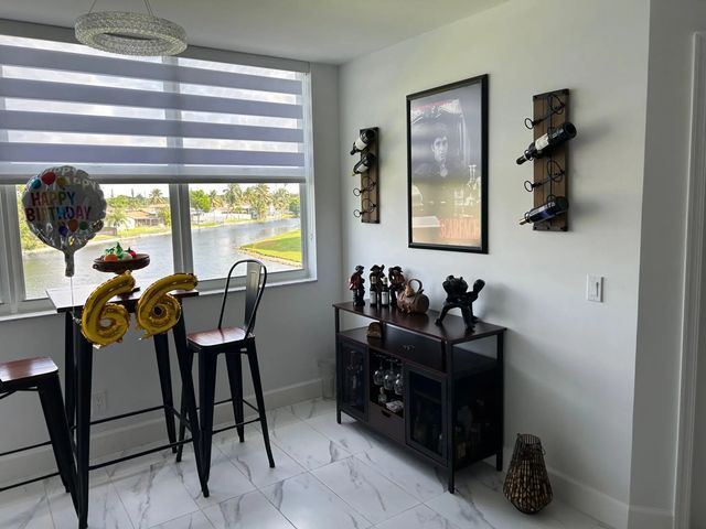 5 of 21 - 10422 Nw 24th Place #310, Sunrise, FL