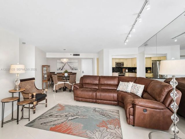 5 of 34 - 3500 Mystic Pointe Drive #3307, Aventura, FL