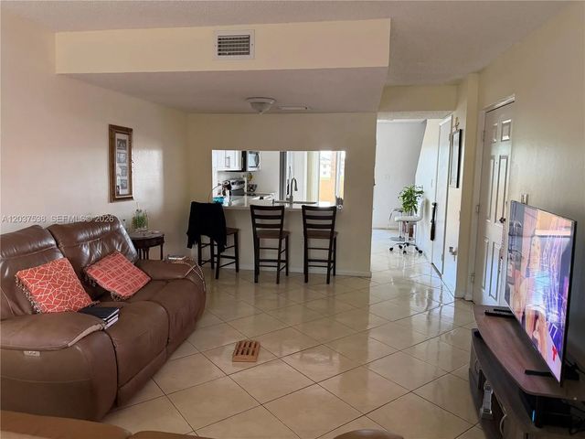 14902 Sw 82nd Lane #13-205, Miami