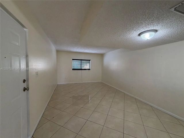 4 of 25 - 14902 Sw 82nd Lane #13-205, Miami, FL
