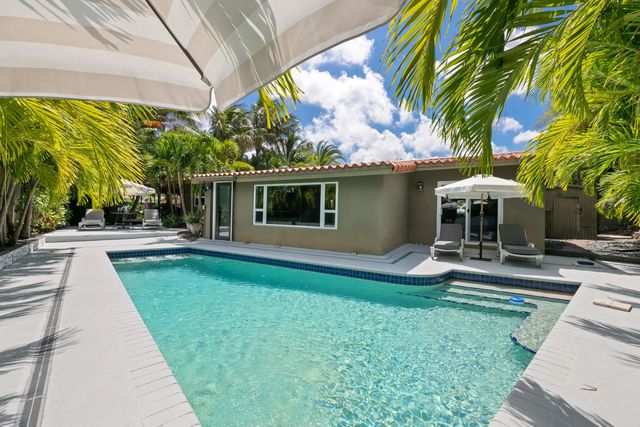5210 Ne 17th Terrace, Fort Lauderdale