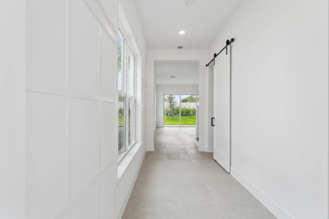 5 of 18 - 154 Parkside Way #14, Royal Palm Beach, FL