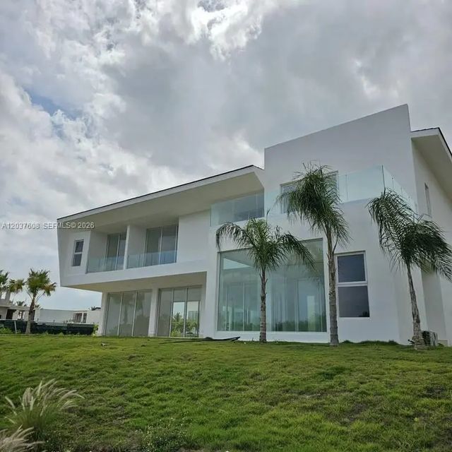 2 of 5 - 0 Cap Cana, , 