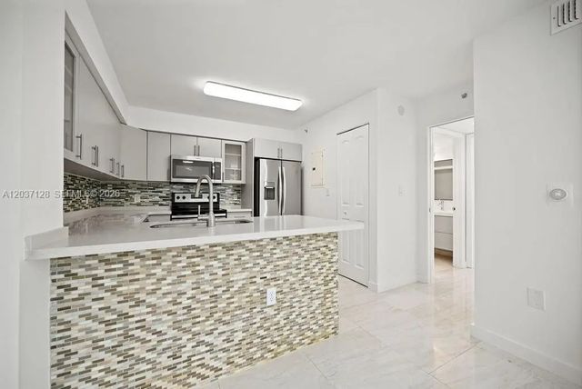 3 of 48 - 4420 Nw 107th Avenue #107, Doral, FL