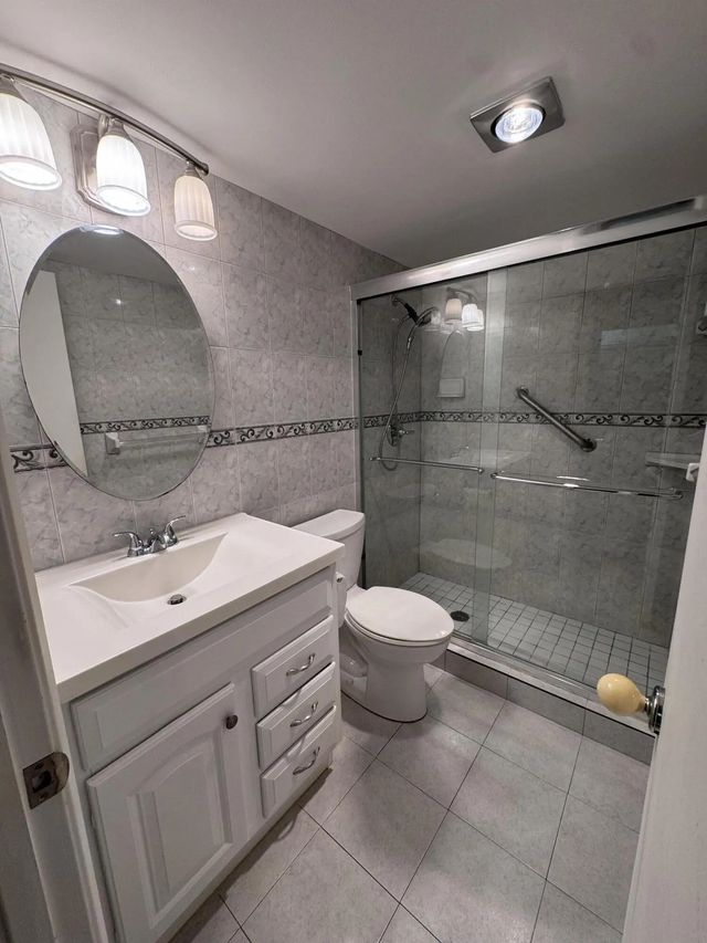 2 of 13 - 5660 Sw 3rd Place #105, Margate, FL