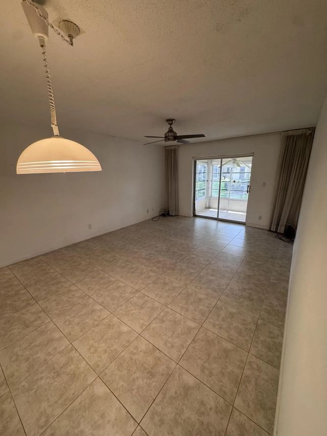 3 of 13 - 5660 Sw 3rd Place #105, Margate, FL