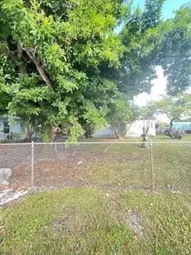 4 of 4 - 6312 Nw 17th Avenue, Miami, FL