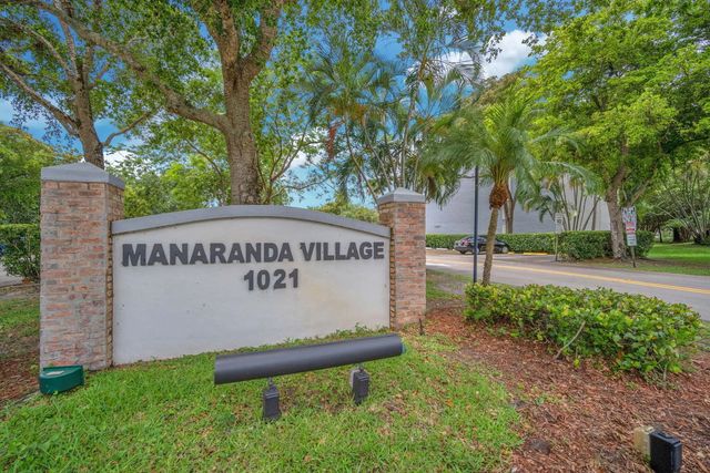 1021 Mockingbird Lane #303, Plantation