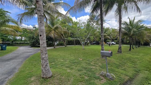 3 of 5 - 8603 Sw 68th St Road, Miami, FL