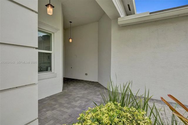 5 of 70 - 13328 Sw River Rock Road, Port St. Lucie, FL