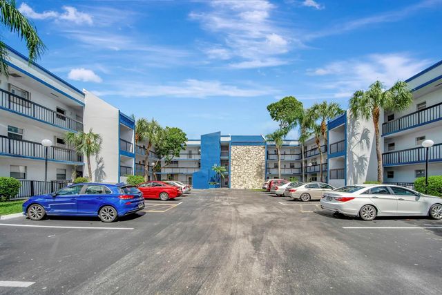 3100 Holiday Springs Boulevard #305, Margate