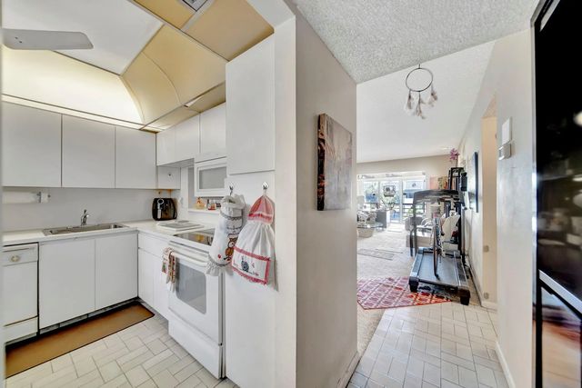 4 of 40 - 3100 Holiday Springs Boulevard #305, Margate, FL
