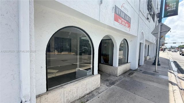 2614 Sw 8th Street #2610, Miami