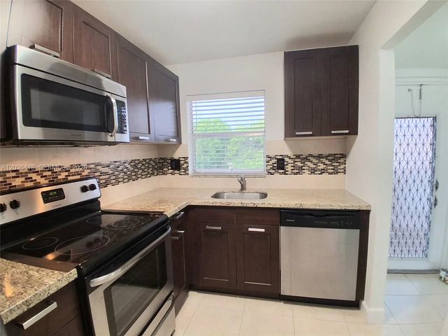 9460 Sunrise Lakes Boulevard #309, Sunrise