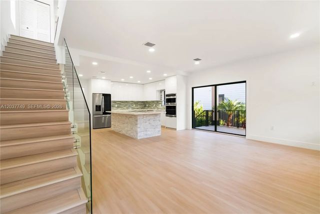4 of 42 - 17 Coral Way, Key Largo, FL
